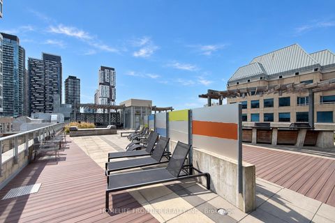 Photo 35 at 1404 - 199 Richmond Street W, Waterfront Communities C1, Toronto