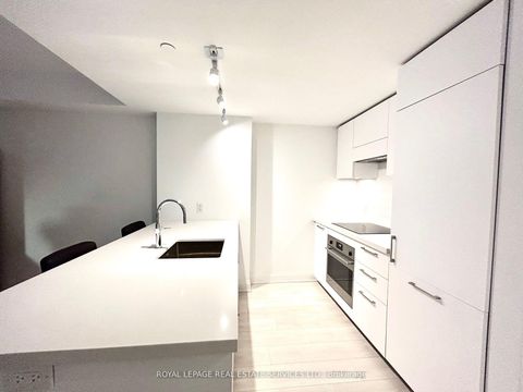 Photo 8 at 434 - 33 Frederick Todd Way, Thorncliffe Park, Toronto