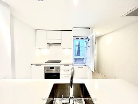 Photo 10 at 434 - 33 Frederick Todd Way, Thorncliffe Park, Toronto