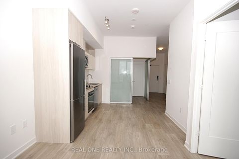 Photo 8 at 1105 - 60 Princess Street, Waterfront Communities C8, Toronto