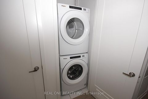 Photo 17 at 1105 - 60 Princess Street, Waterfront Communities C8, Toronto