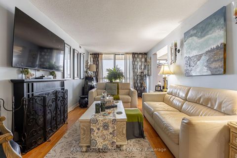 Photo 3 at 1109 - 4725 Sheppard Avenue E, Malvern West, Toronto