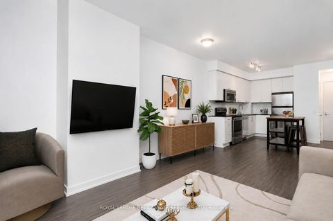 Photo 5 at 414 - 8 Fieldway Road, City Centre West, Toronto