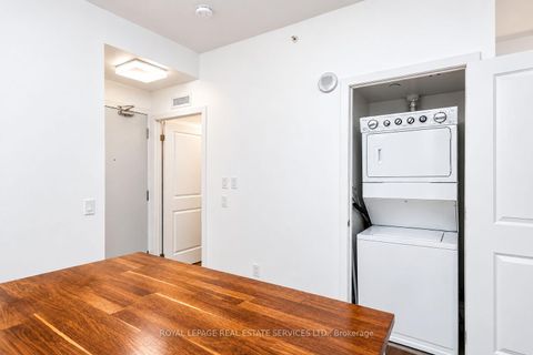 Photo 8 at 414 - 8 Fieldway Road, City Centre West, Toronto