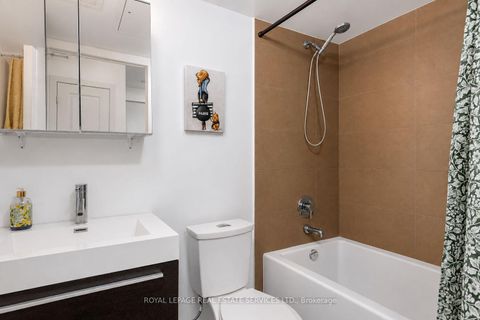 Photo 13 at 414 - 8 Fieldway Road, City Centre West, Toronto