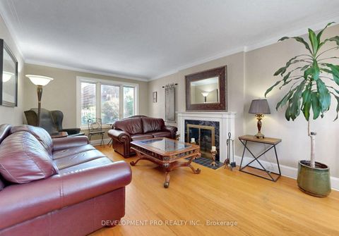 Photo 1 at 534 Deloraine Avenue, Nortown, Toronto