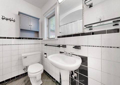 Photo 9 at 534 Deloraine Avenue, Nortown, Toronto