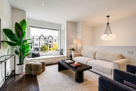 Photo 2 at 18 Matthew Court, Rosethorn, Toronto