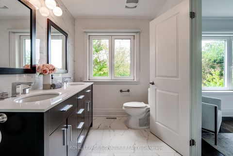 Photo 18 at 18 Matthew Court, Rosethorn, Toronto