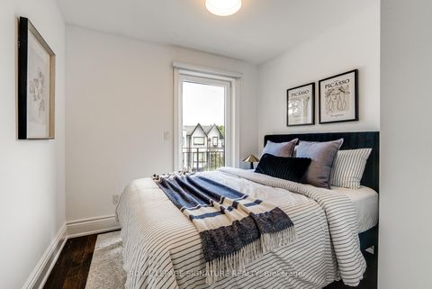 Photo 21 at 18 Matthew Court, Rosethorn, Toronto