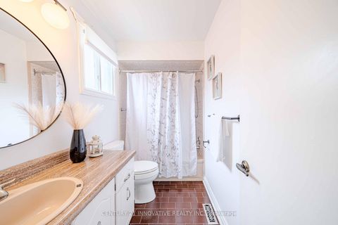 Photo 26 at 172 Lawson Road, Centennial Scarborough, Toronto