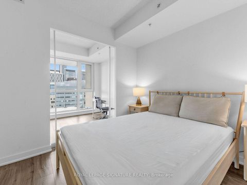 Photo 14 at 2310 - 199 Richmond Street W, Waterfront Communities C1, Toronto