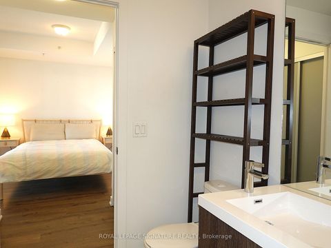Photo 17 at 2310 - 199 Richmond Street W, Waterfront Communities C1, Toronto