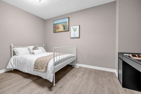 Photo 22 at 14 - 2063 Weston Road, Weston, Toronto