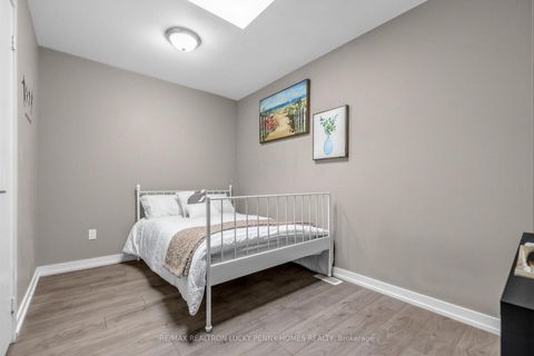 Photo 23 at 14 - 2063 Weston Road, Weston, Toronto