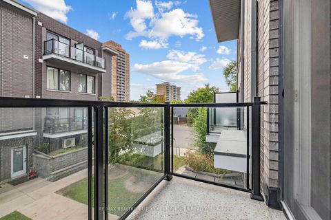 Photo 27 at 14 - 2063 Weston Road, Weston, Toronto