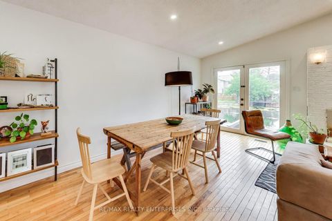 Photo 6 at 35 Shirlea Boulevard, Keswick South, Georgina