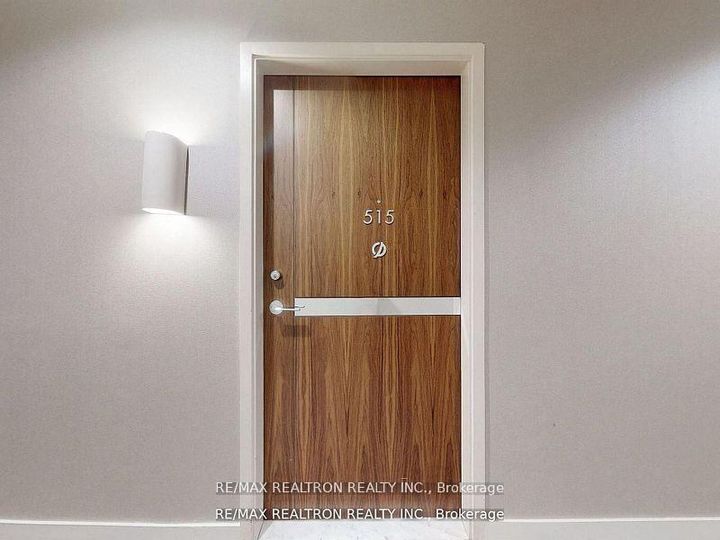 Photo 6 at Th515 - 95 McMahon Drive, Bayview Village, Toronto