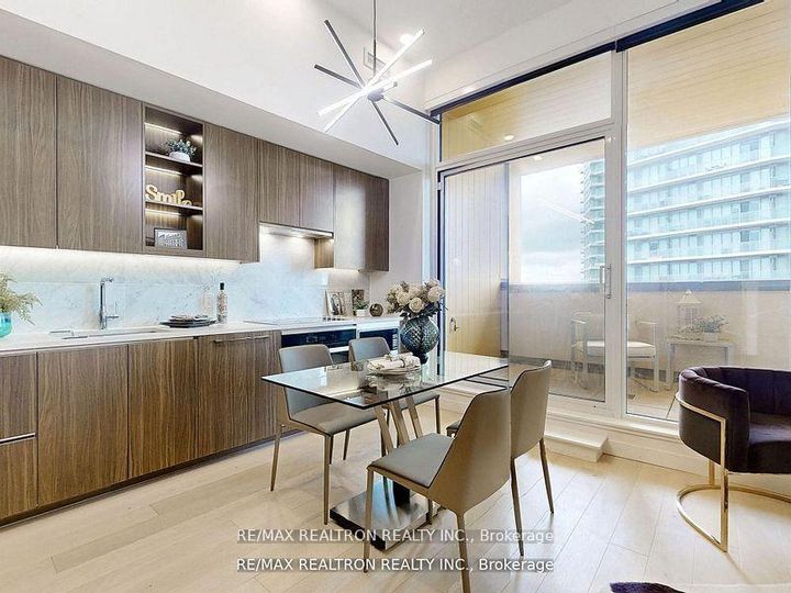 Photo 12 at Th515 - 95 McMahon Drive, Bayview Village, Toronto