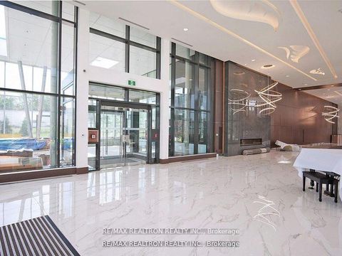 Photo 4 at Th515 - 95 McMahon Drive, Bayview Village, Toronto