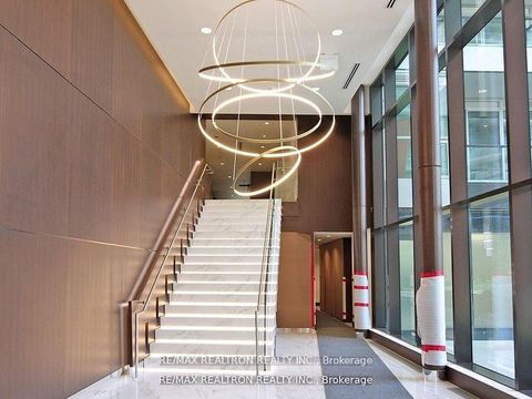 Photo 5 at Th515 - 95 McMahon Drive, Bayview Village, Toronto