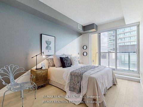 Photo 23 at Th515 - 95 McMahon Drive, Bayview Village, Toronto