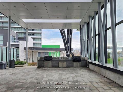 Photo 33 at Th515 - 95 McMahon Drive, Bayview Village, Toronto