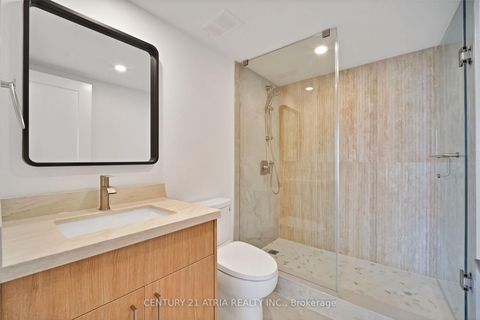 Photo 29 at 1004 - 33 Harbour Square, Waterfront Communities C1, Toronto