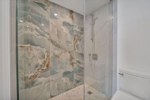 Photo 35 at 1004 - 33 Harbour Square, Waterfront Communities C1, Toronto