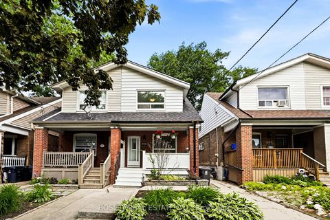 Photo 37 at 682 Milverton Boulevard, Danforth, Toronto