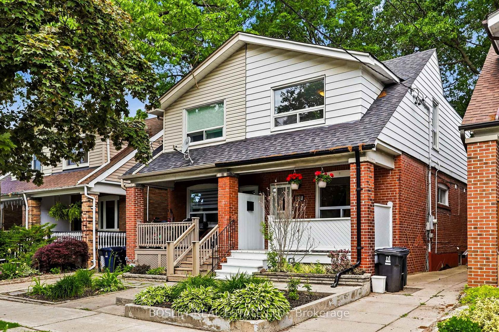 682 Milverton Boulevard, Danforth, Toronto 