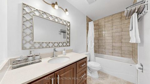Photo 17 at 151 - 10 Moonstone Byway, Hillcrest Village, Toronto
