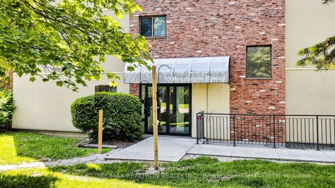 Photo 20 at 151 - 10 Moonstone Byway, Hillcrest Village, Toronto