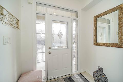 Photo 1 at 58 Lady Loretta Lane, Patterson, Vaughan
