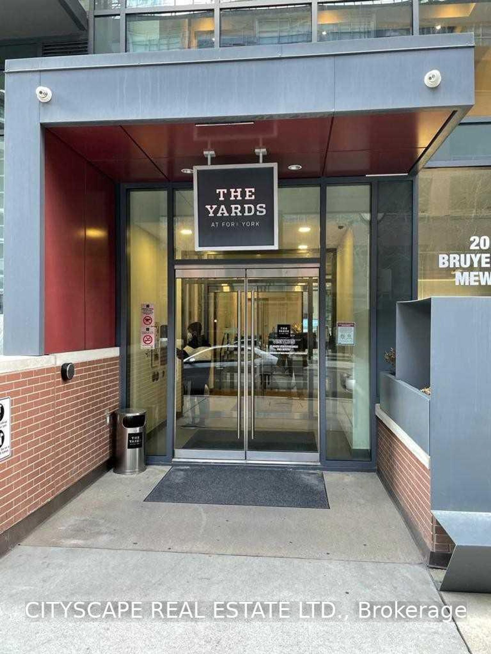 Th03 - 20 Bruyers Mews, Niagara, Toronto 