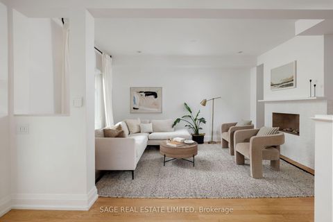 Photo 4 at 32 Edgewood Crescent, Moore Park, Toronto