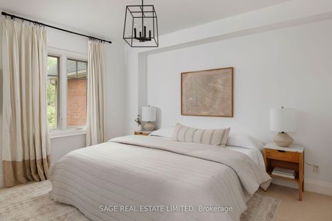 Photo 19 at 32 Edgewood Crescent, Moore Park, Toronto