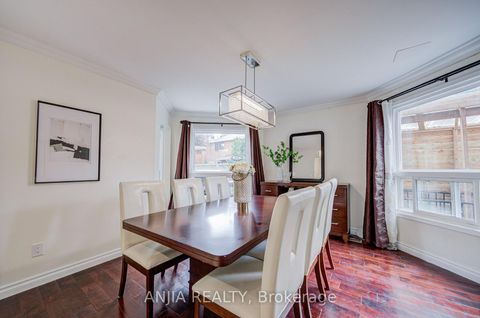 Photo 10 at 39 Millcroft Way, Brownridge, Vaughan