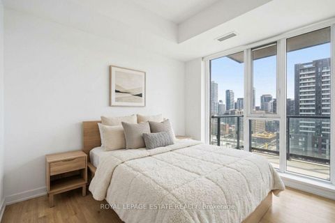 Photo 5 at 2008 - 130 River Street, Regent Park, Toronto