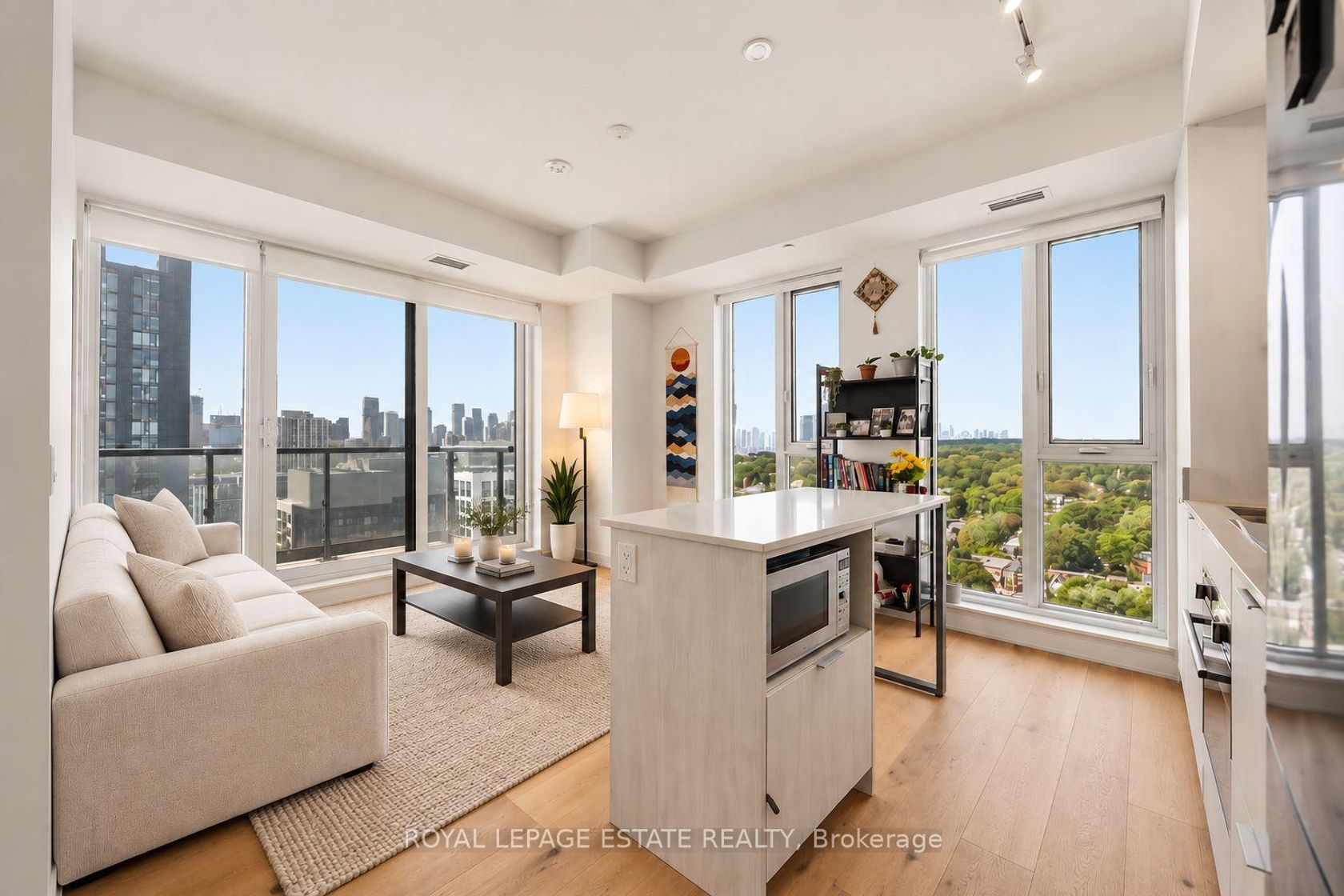 2008 - 130 River Street, Regent Park, Toronto 