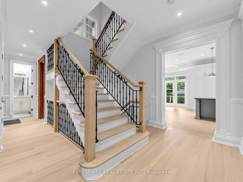 Photo 15 at 1B Carluke Crescent, Windfields, Toronto