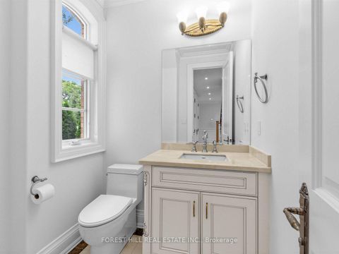 Photo 17 at 1B Carluke Crescent, Windfields, Toronto