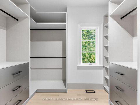 Photo 23 at 1B Carluke Crescent, Windfields, Toronto