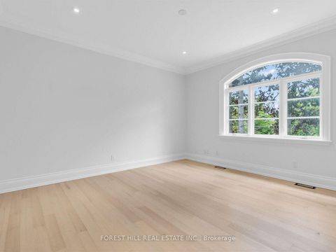 Photo 32 at 1B Carluke Crescent, Windfields, Toronto
