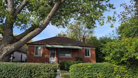 Photo 0 at 228 South Woodrow Boulevard, Cliffside, Toronto