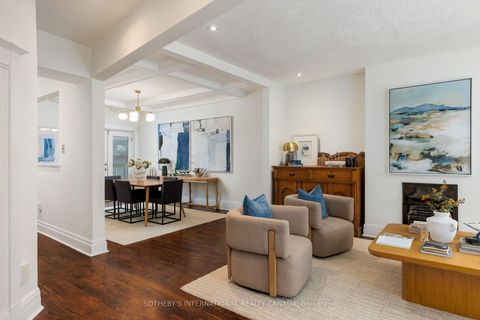 Photo 2 at 126 Hilton Avenue, Casa Loma, Toronto