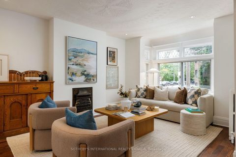 Photo 3 at 126 Hilton Avenue, Casa Loma, Toronto