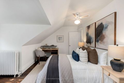 Photo 22 at 126 Hilton Avenue, Casa Loma, Toronto