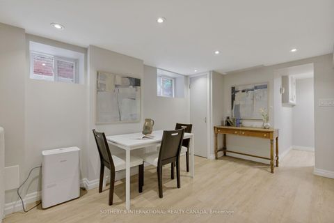 Photo 27 at 126 Hilton Avenue, Casa Loma, Toronto