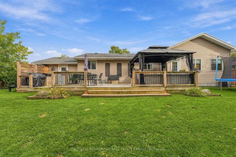 Photo 37 at 968 Metro Road N, Historic Lakeshore Communities, Georgina